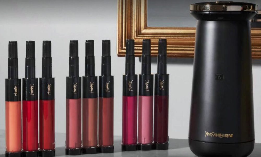 YSL Beauty выпустил «умную» помаду